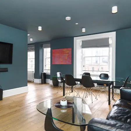 Joivy Spacious 2Br Apt, Moments From West End Edinburgh Exterior photo