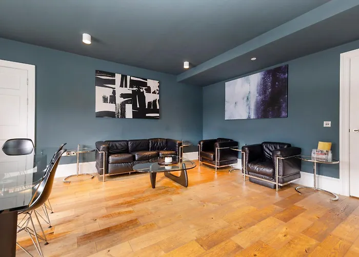 Joivy Spacious 2Br Apt, Moments From West End