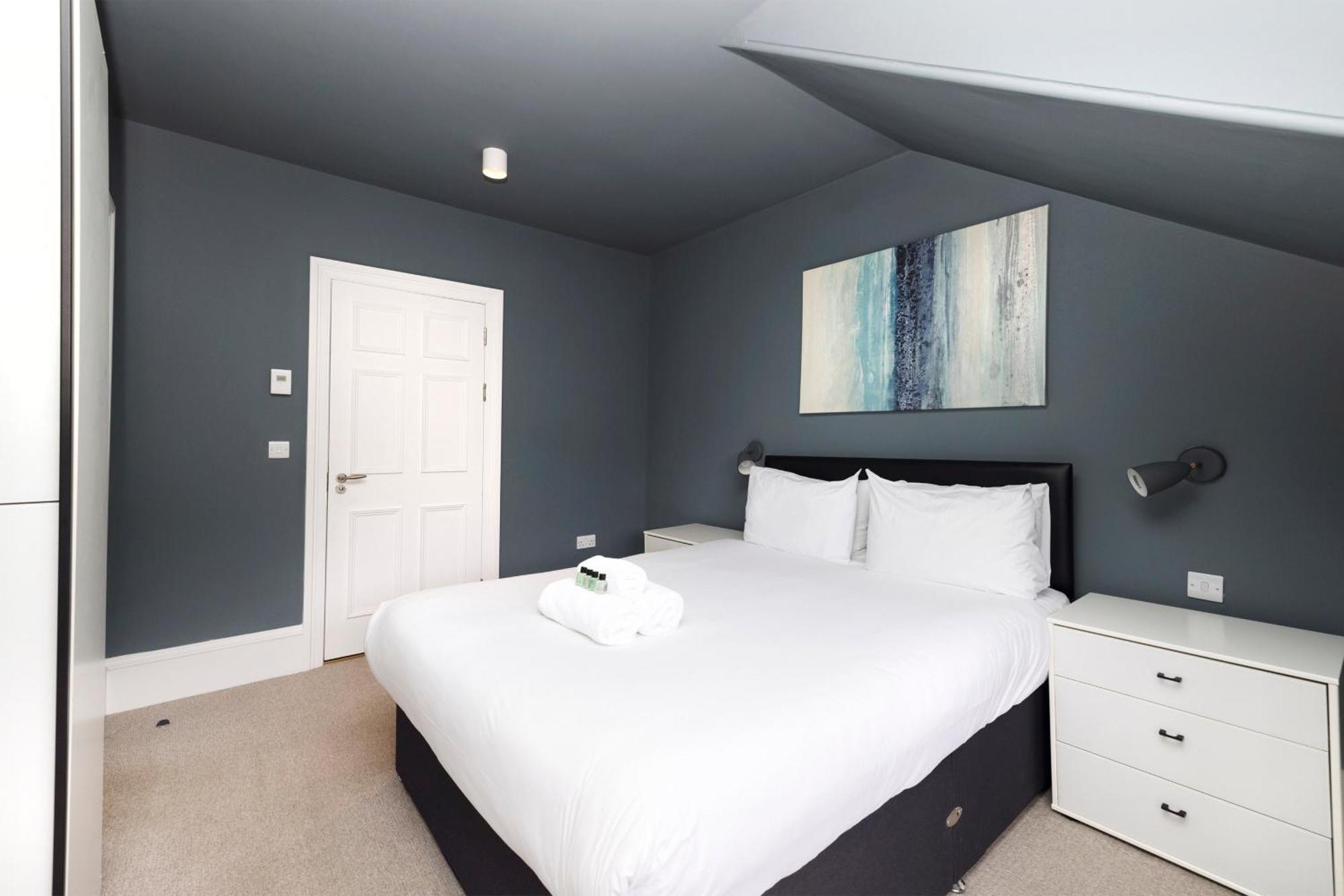 Joivy Spacious 2br Apt, Moments From West End EDI
