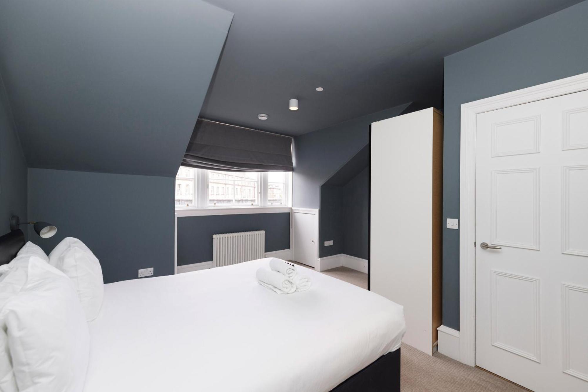 Joivy Spacious 2br Apt, Moments From West End Apartment EDI