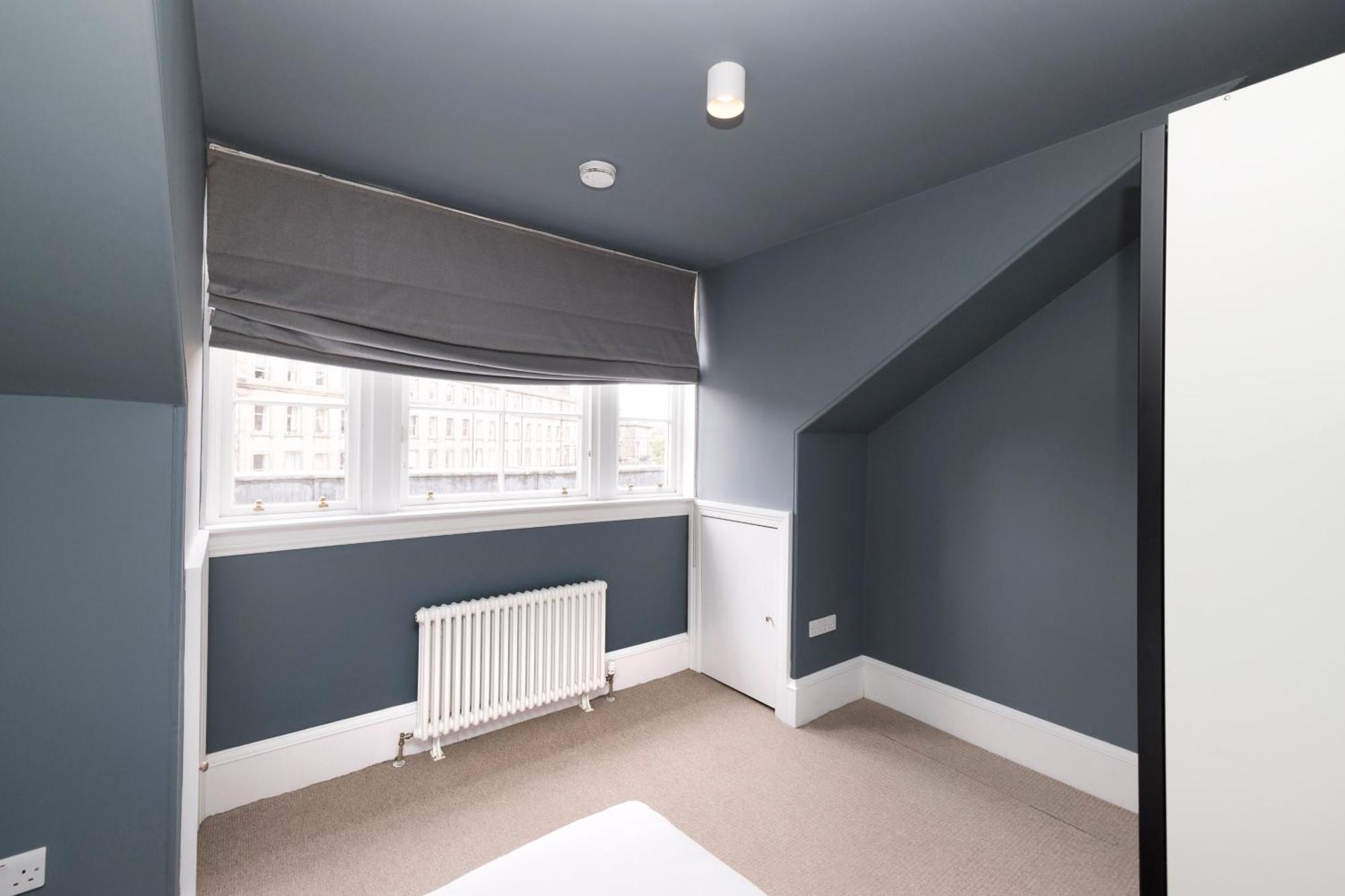 Appartamento Joivy Spacious 2br Apt, Moments From West End